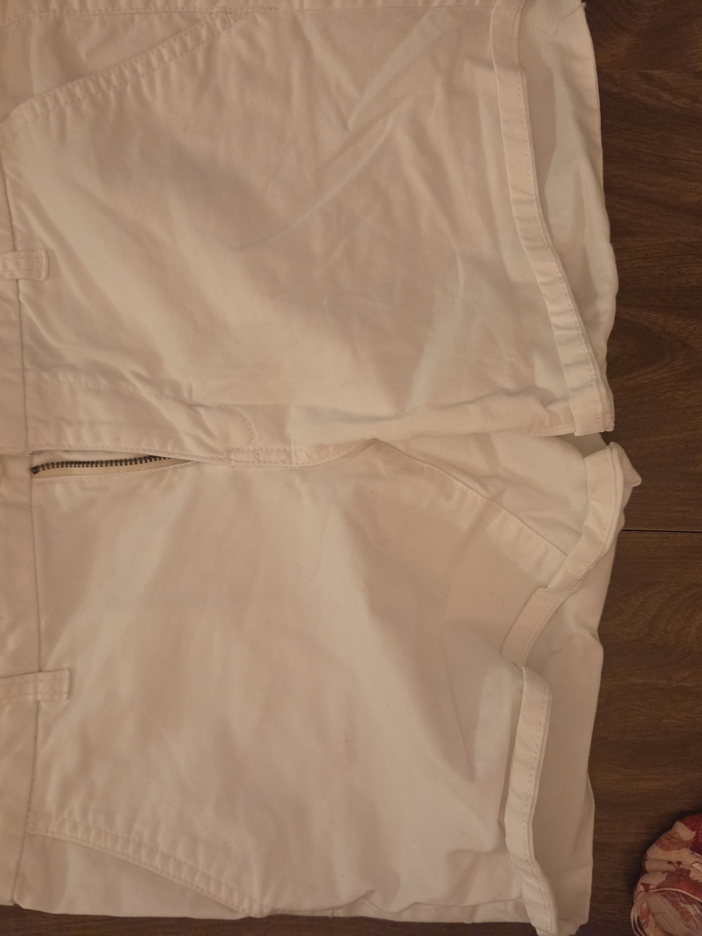 American Eagle Outfitters White Stretch Shorts